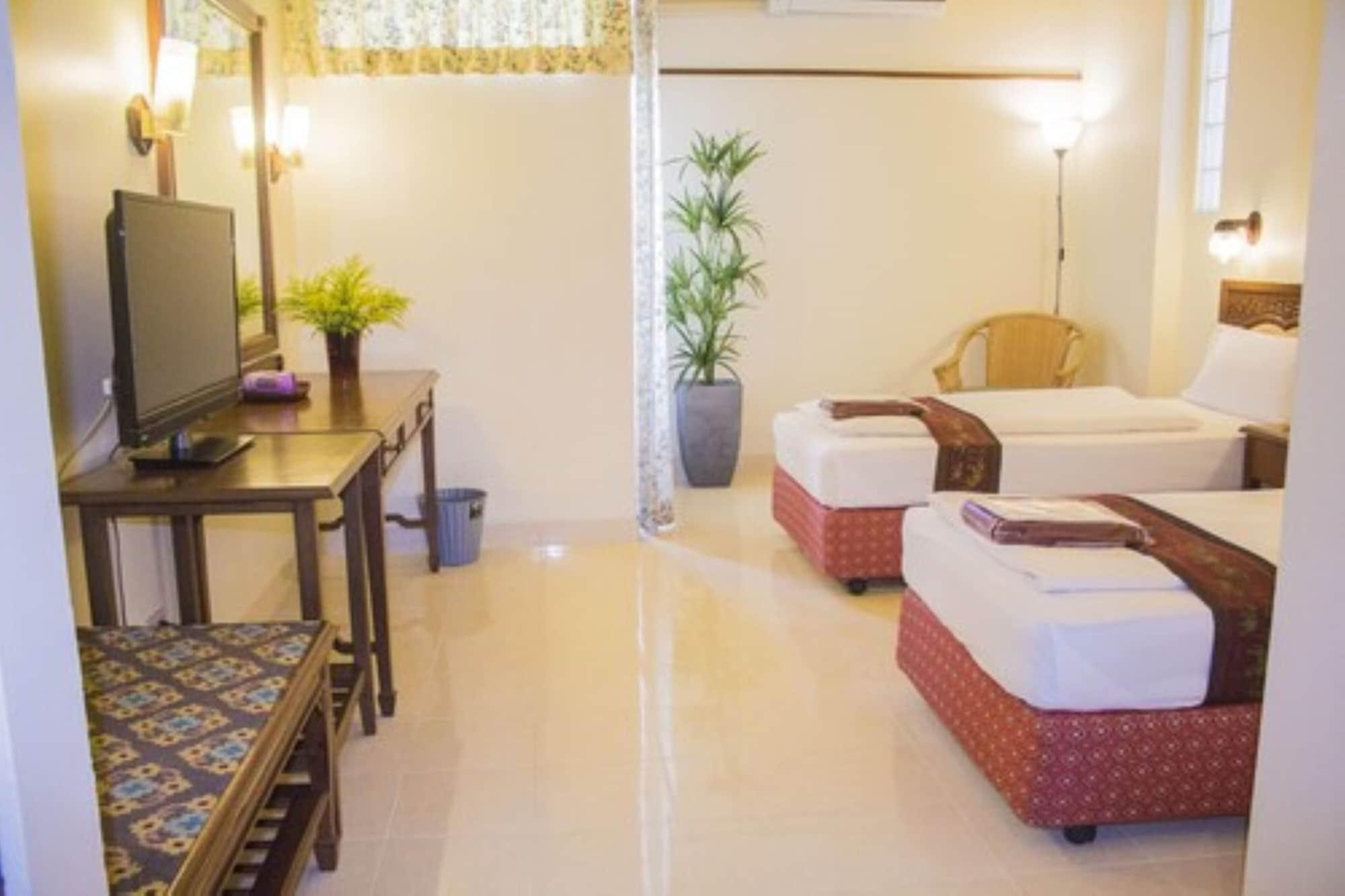 People Place Boutique In Town - Sha Extra 3*