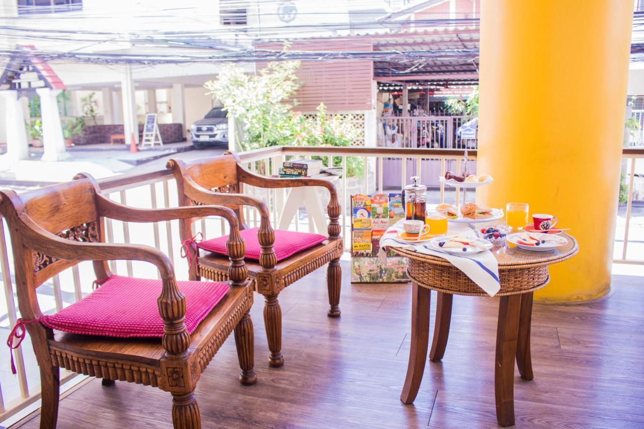 People Place Boutique In Town - Sha Extra 3*